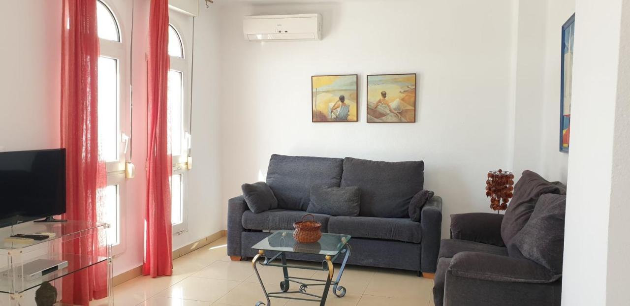 Casa 1ª Linea Paseo Maritimo Torre Del Mar Apartment Exterior photo